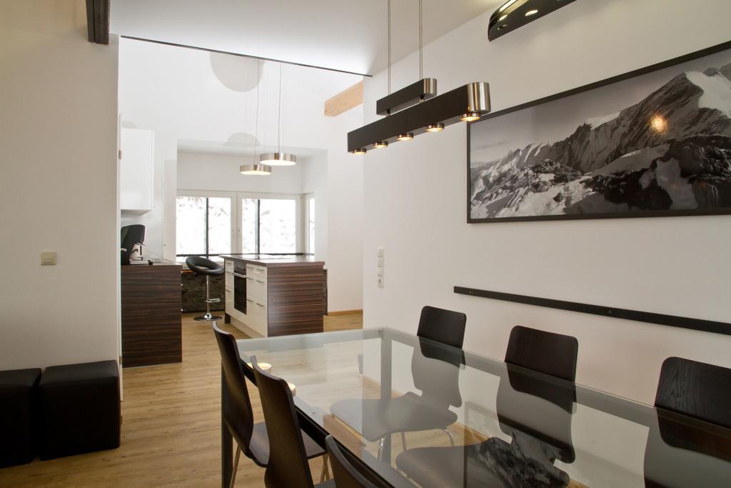 צל-אם-זי Arnsteiner Apartments מראה חיצוני תמונה