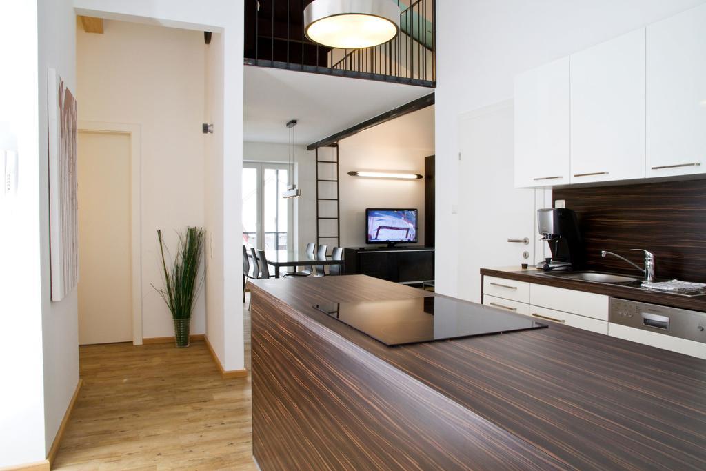 צל-אם-זי Arnsteiner Apartments מראה חיצוני תמונה