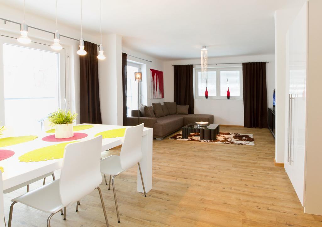 צל-אם-זי Arnsteiner Apartments מראה חיצוני תמונה
