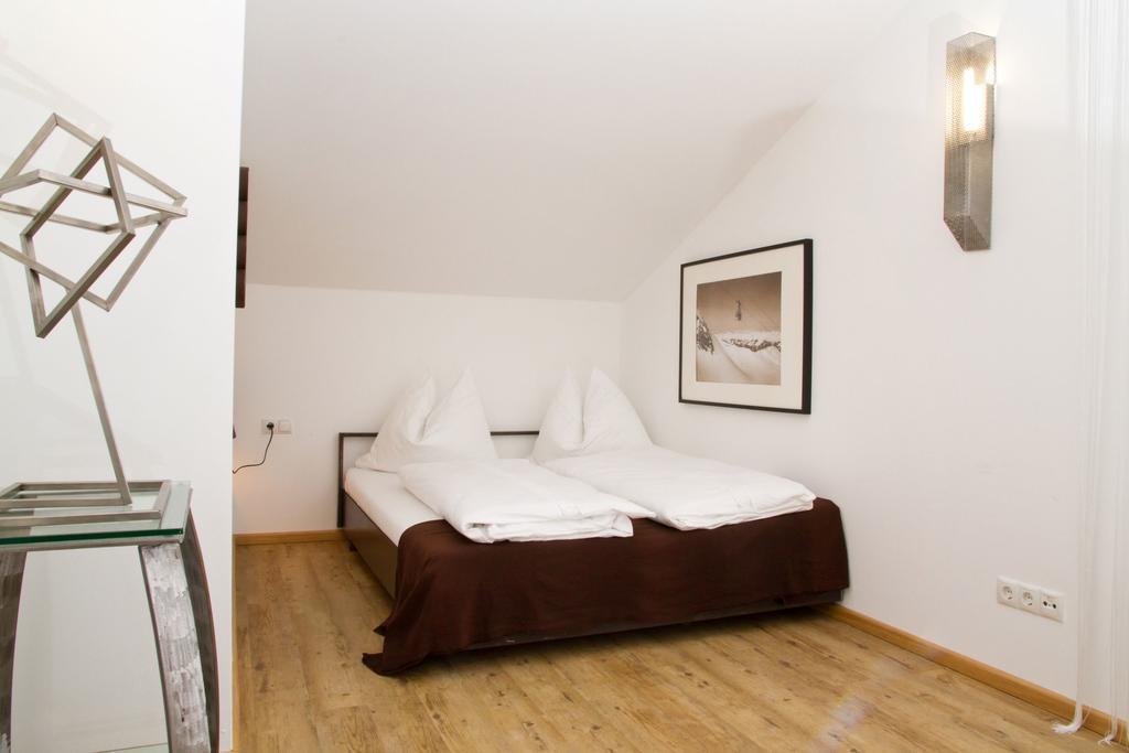 צל-אם-זי Arnsteiner Apartments מראה חיצוני תמונה