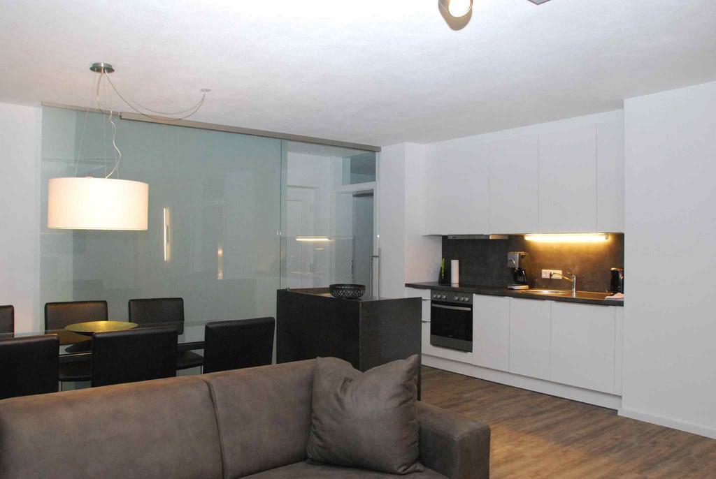 צל-אם-זי Arnsteiner Apartments מראה חיצוני תמונה